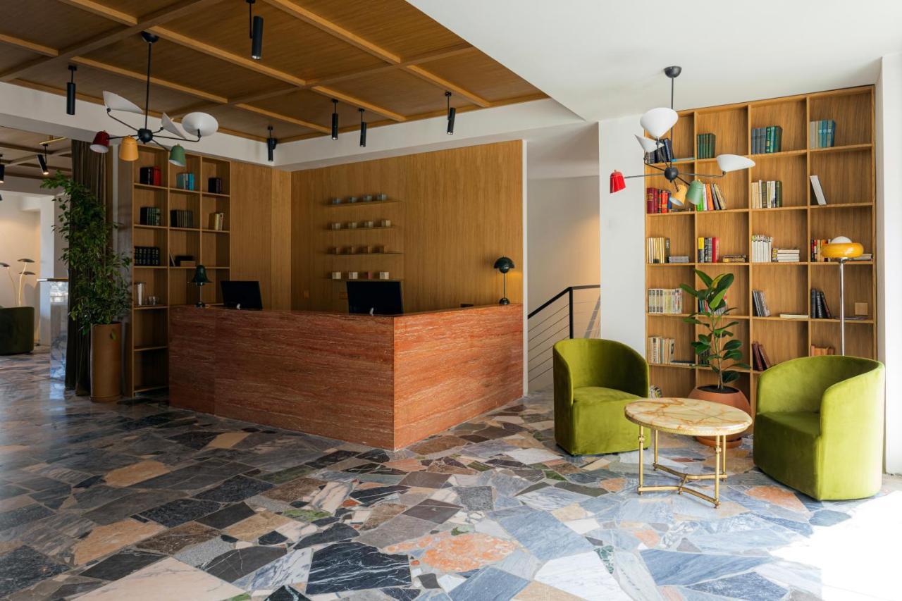 טביליסי Castor & Pollux Hotel מראה חיצוני תמונה
