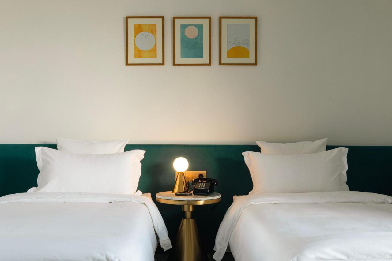 טביליסי Castor & Pollux Hotel מראה חיצוני תמונה