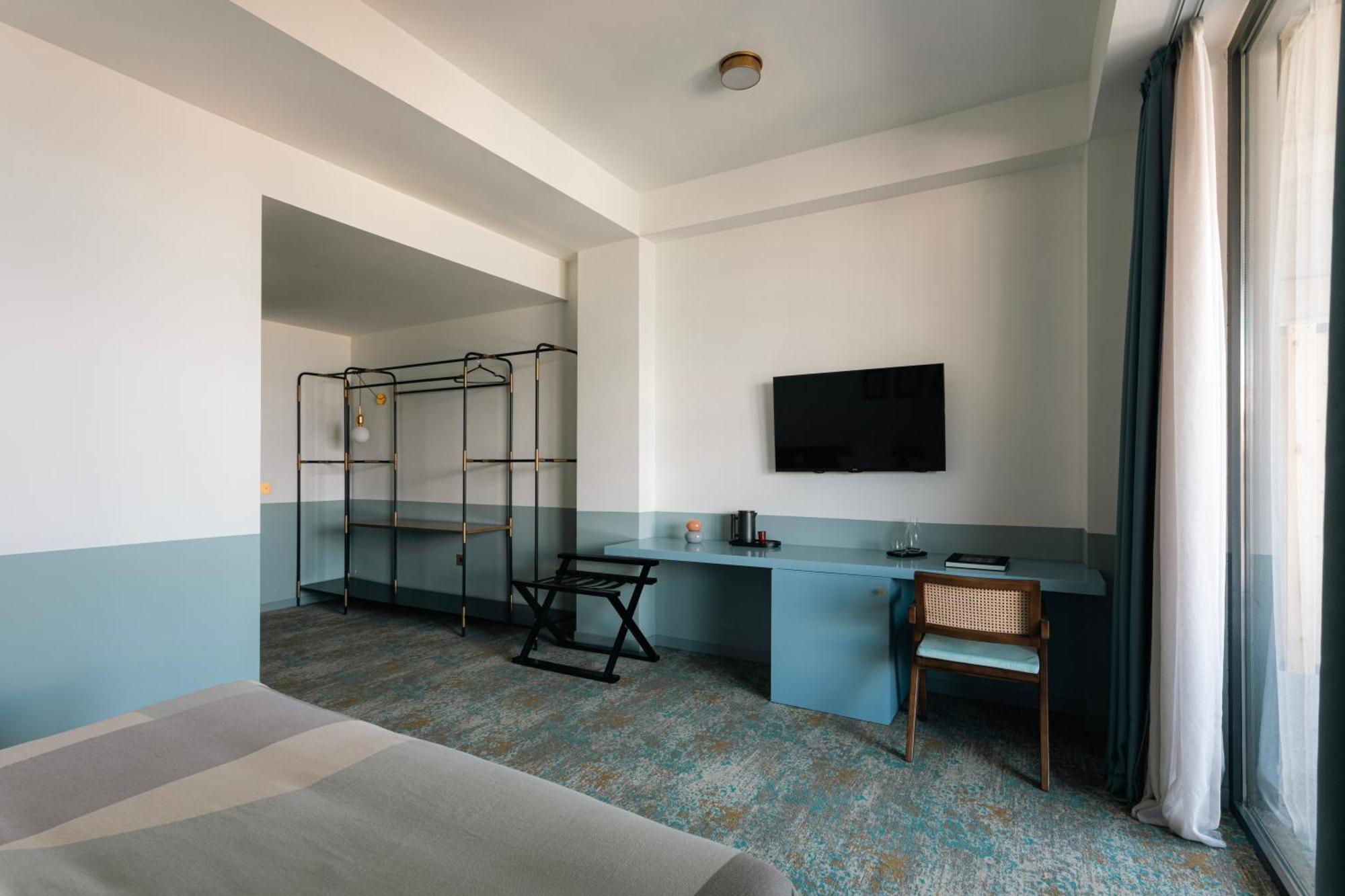 טביליסי Castor & Pollux Hotel מראה חיצוני תמונה