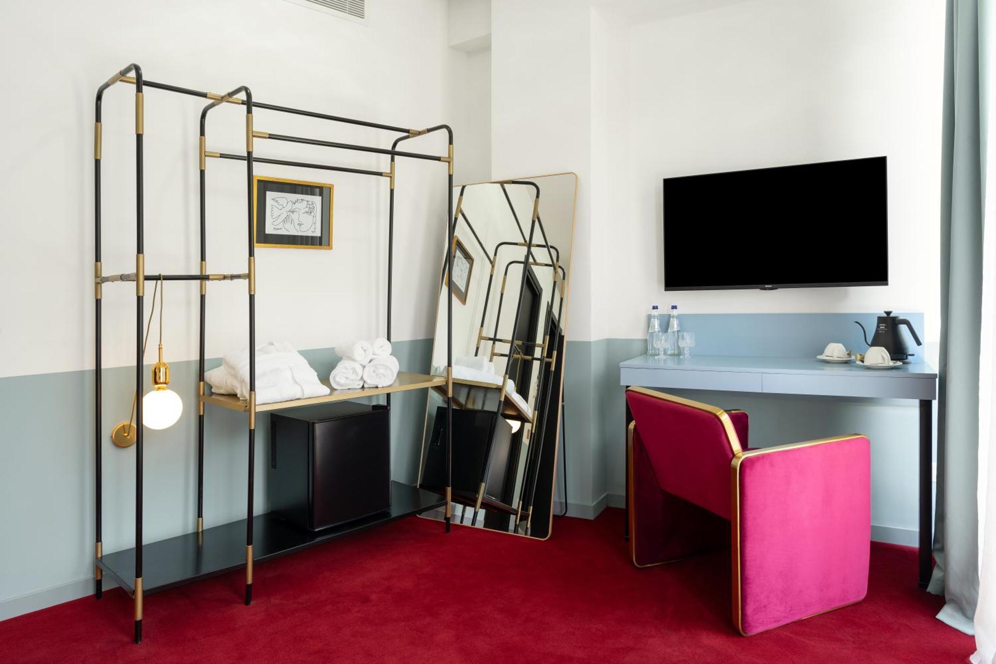 טביליסי Castor & Pollux Hotel מראה חיצוני תמונה