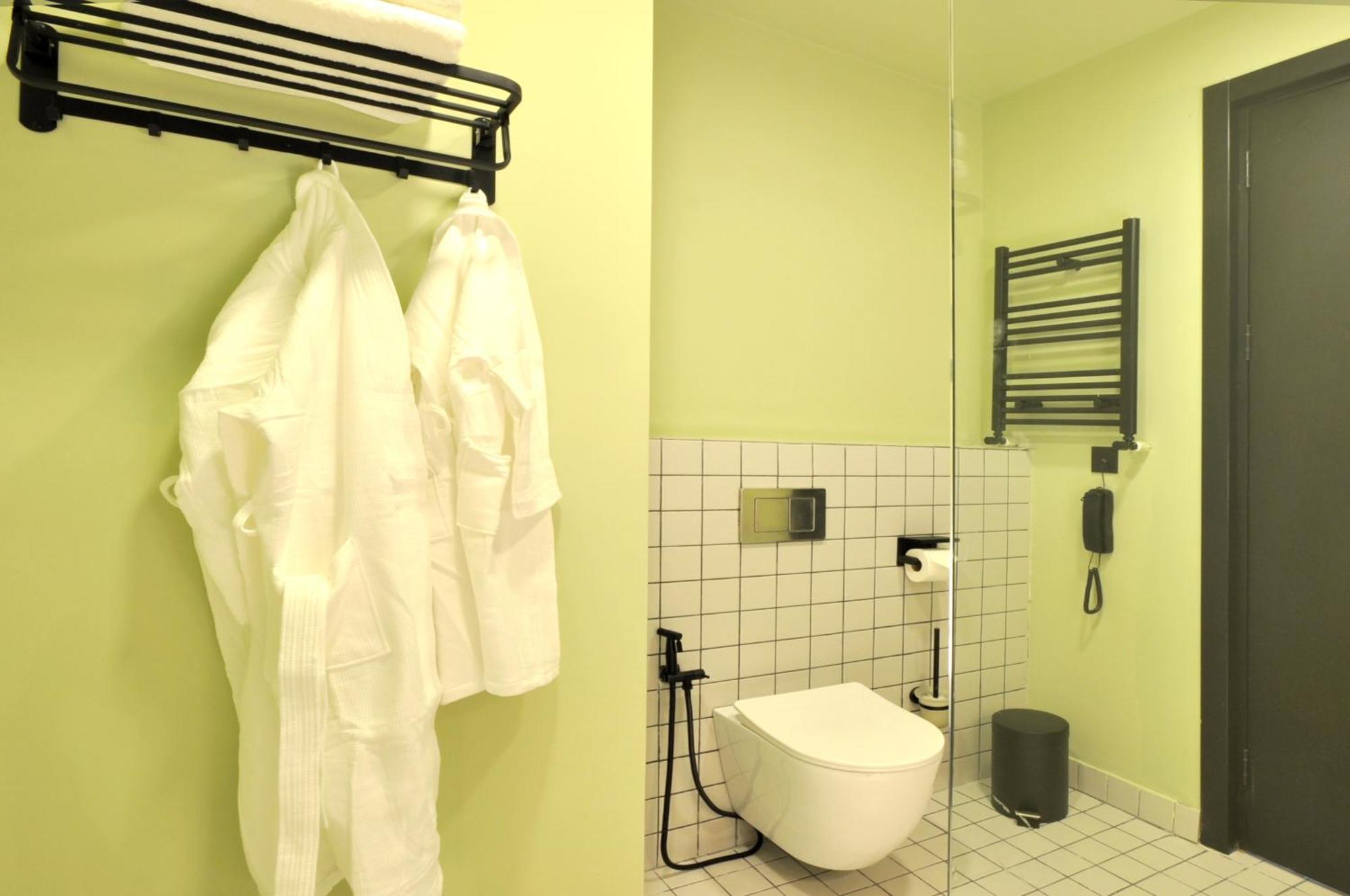 טביליסי Castor & Pollux Hotel מראה חיצוני תמונה