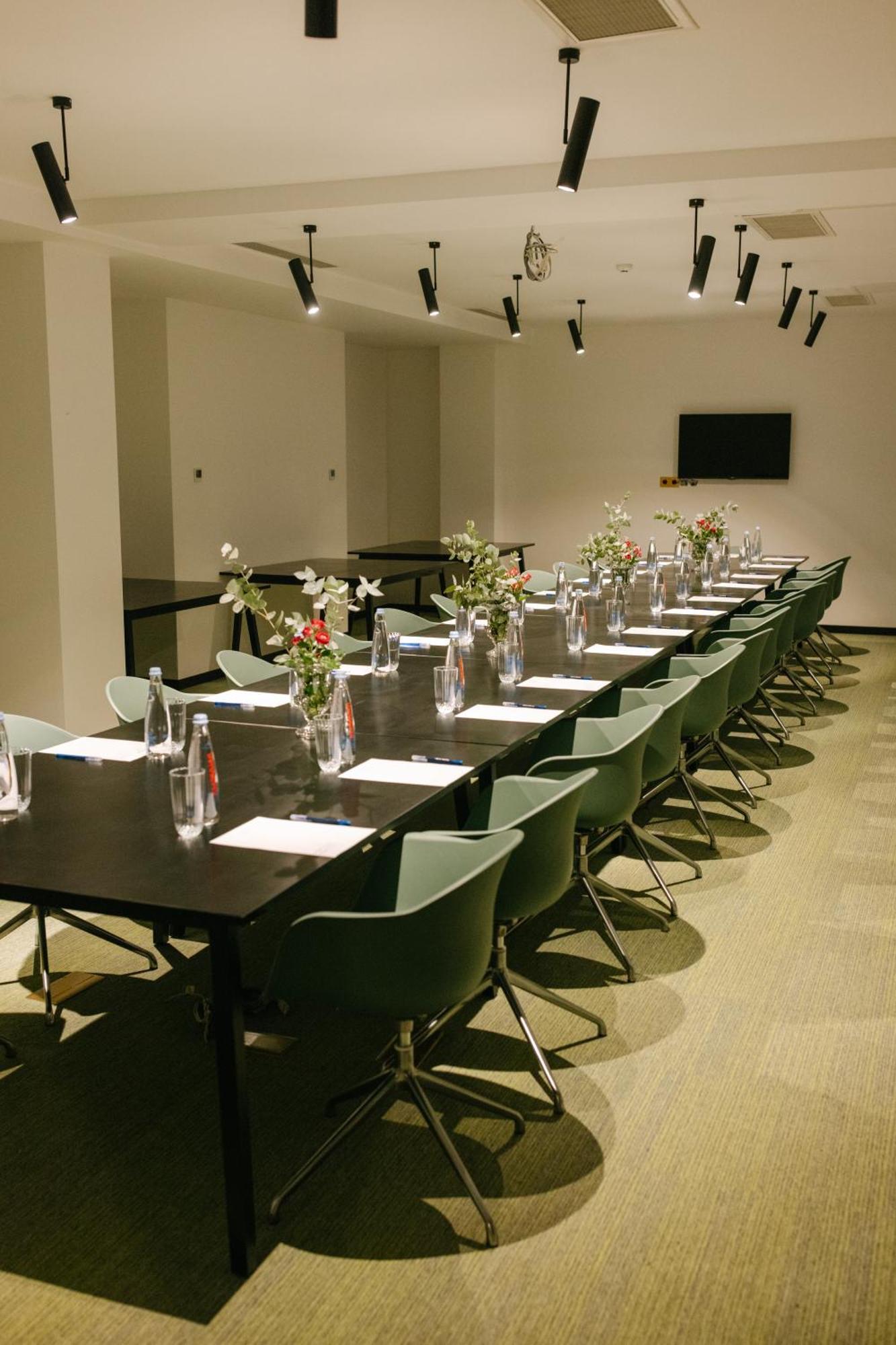 טביליסי Castor & Pollux Hotel מראה חיצוני תמונה
